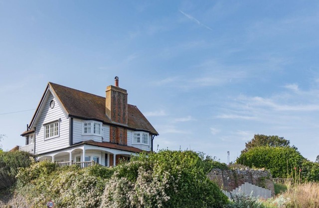 A luxury coastal holiday home with panoramic views of the English Channel