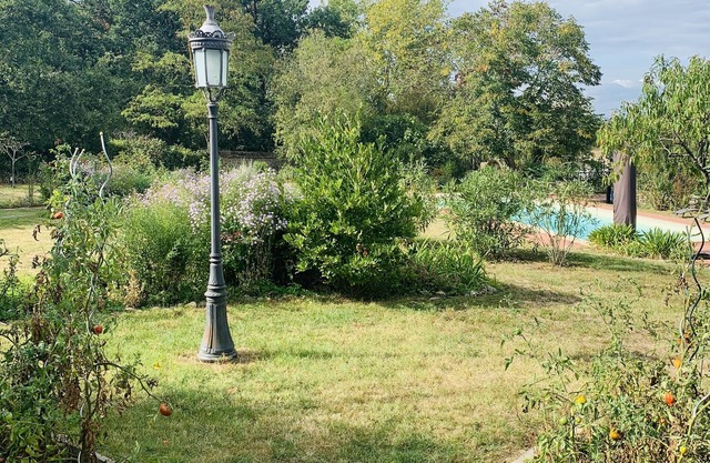 A peaceful, comfortable and modern getaway for private and professional customers