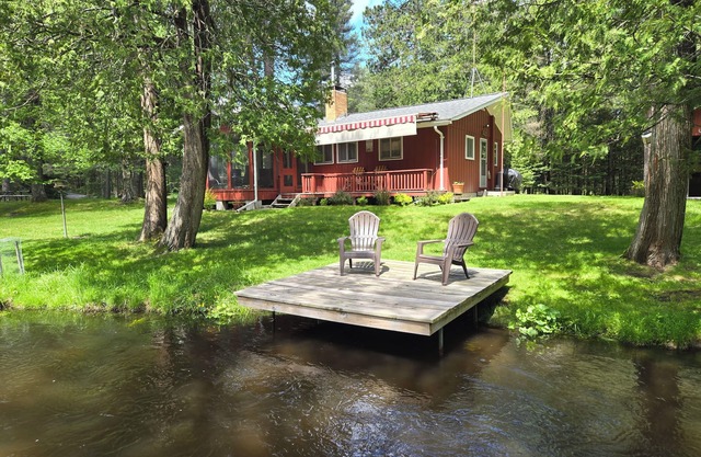 A Perfect Northern Get-Away On The Scenic Big Creek In Luzerne