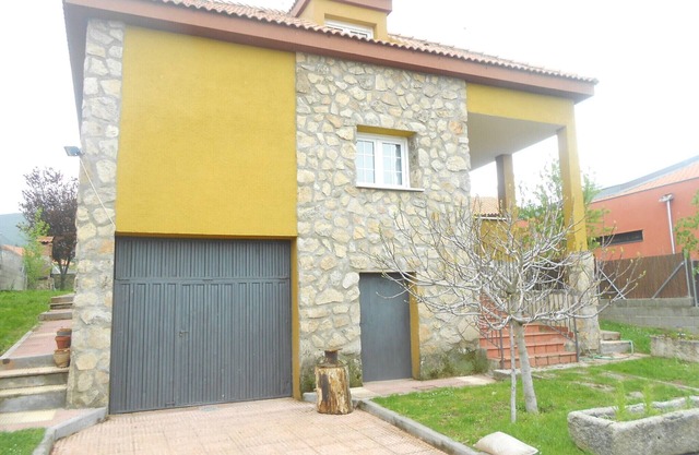 A place from which to enjoy nature, gastronomy, art, history .