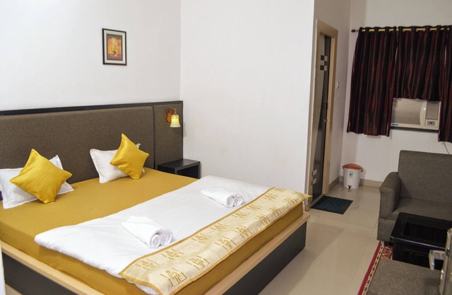 A popular 5-bedroom bed and breakfast accommodation in Bodh Gaya.