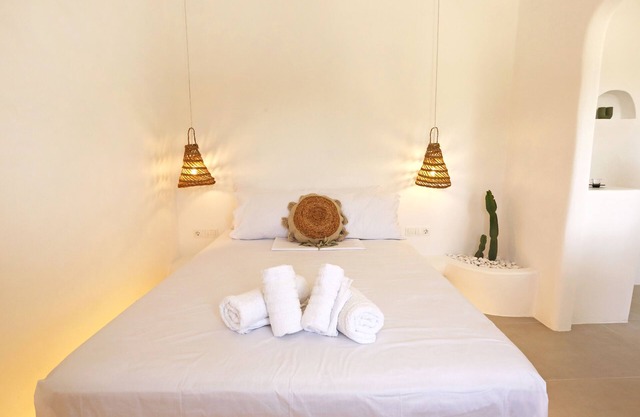 A privately owned home adorned in the distinctive, traditional Cycladic style.