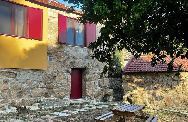 A Quiet Stone House in Nature by a Waterfall 5 min From Douro River