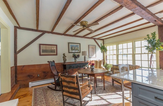 A Quintessential New England Historical Guesthouse