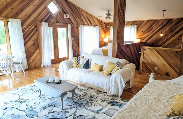 A Romantic Getaway on the Bourbon Trail