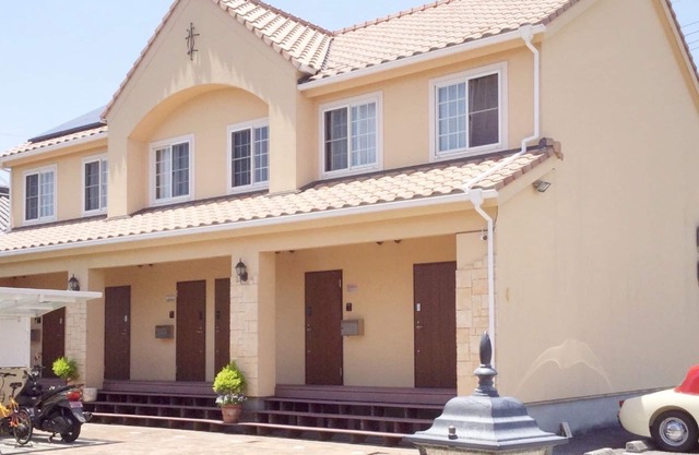 A small hideaway on Awaji Island Southern Provencestyle maisonette apartment/Sumoto Hyōgo
