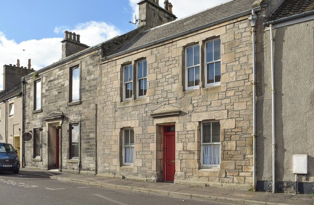 A spacious house in an ideal location, across the road from the beach.