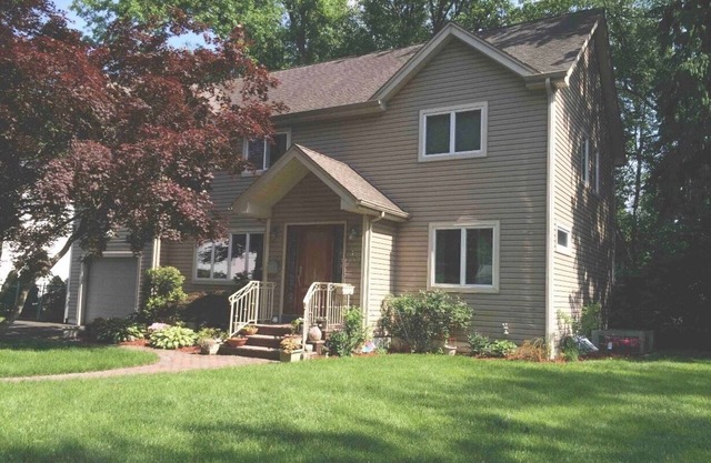 A Specious house by the parks and NY City
