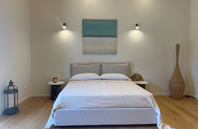 A stone's throw from the Scala dei Turchi, you will be welcomed into the heart of Realmonte.