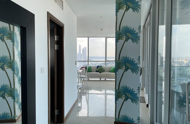 A Stunning fully furnished luxurious Pent-House