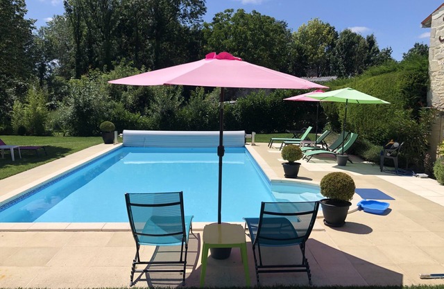 A traditional 2 bedroomed stone cottage ideal for family holidays.