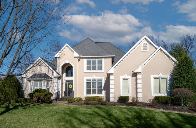 A warm and inviting home located in one of Louisville’s sought-after areas. n