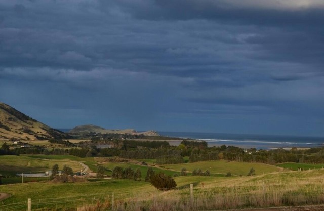 A warm, cosy home perfect for your Catlins visit