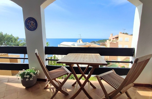 A3001 Apartment with sea view for 4 people in Cala Fornells