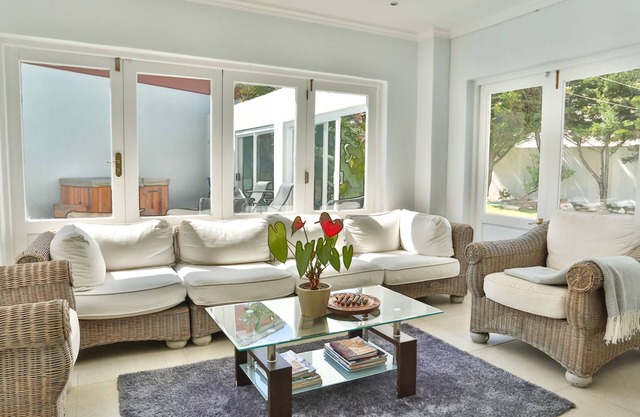 Abington Manor - Fish Hoek Guesthouse