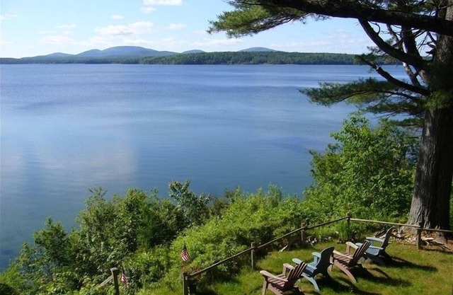 Acadia National Park-Bar Harbor-Oceanfront-Views of Cadillac Mountain-Pets ok
