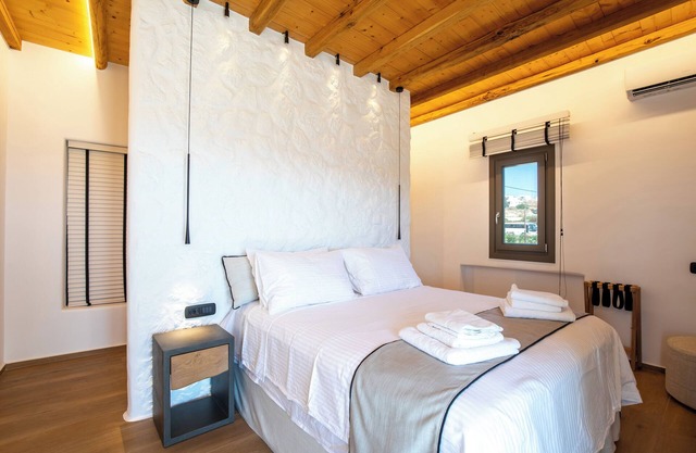 Acres Jade Apartment