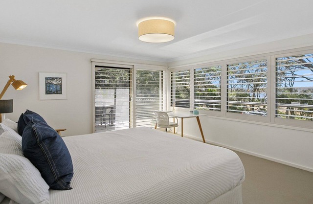 Across the road from the Beach+pet friendly