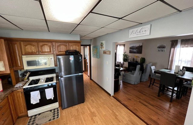 Adorable 6b/2bath in scanton Pa. 20 mnts to Kalahari water park and poconos & mo