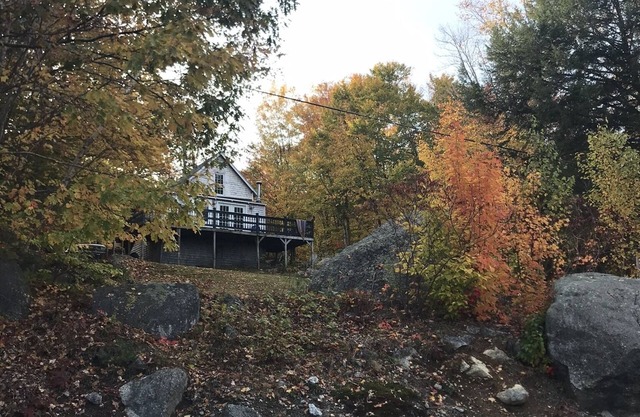Adorable private cottage with lake views and access.