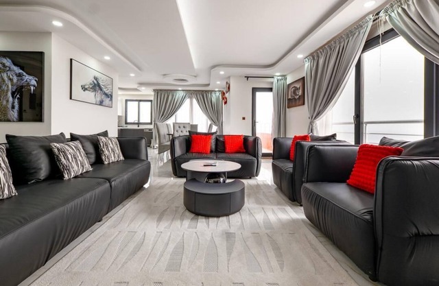 ADOUNA Exceptional sea-view apartment