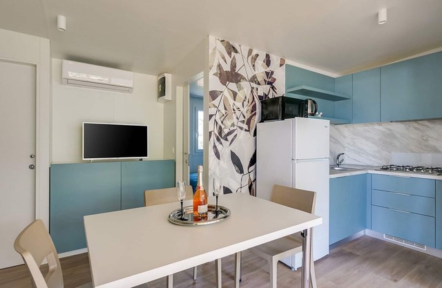 Adriamar Mobile Homes in Camping Park Umag /Adriamar 2441 Park Umag