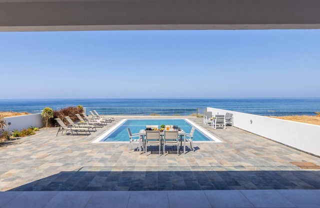 Adriana by the Sea - Four Bedroom Villa, Sleeps 8