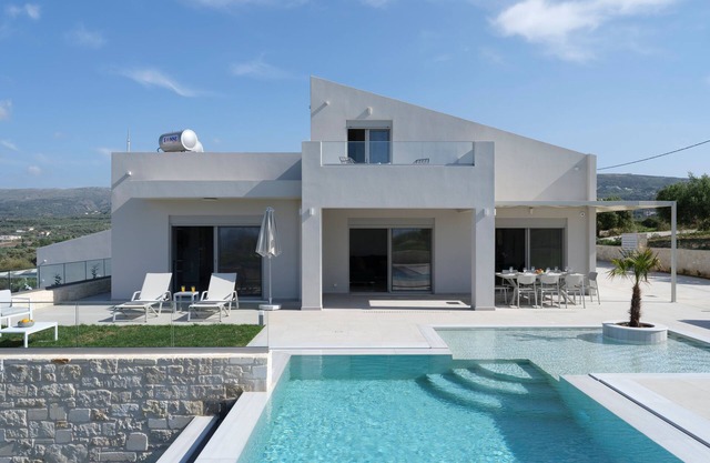 “Aegean Beauty”. Panoramic views of the sea!