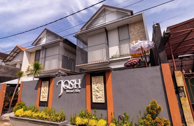 Affordable Guest House with Pool Near Beach