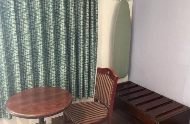 Affordable King Bed Stay w/Free Parking! Scottish Inns, Close to Buffalo Zoo