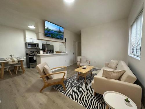 Affordable Stay Near Proctors A3
