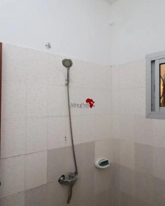 AfriqPnB RF Appart Biyem Assi avec Piscine