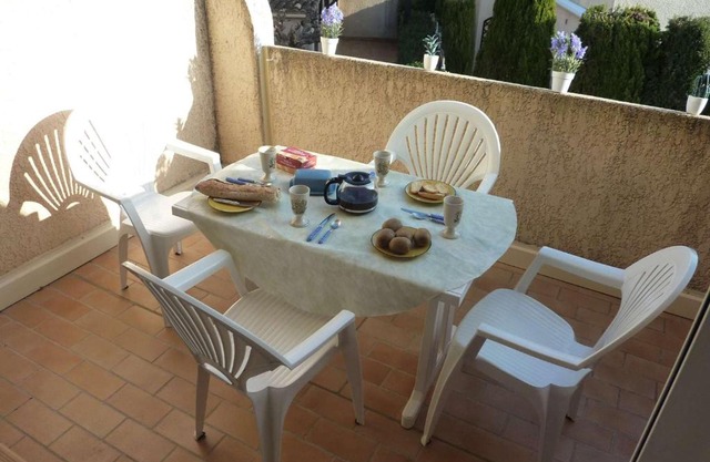 Agréable Appart 4 Pers. Proche Plage avec Terrasse et Parking Privé - FR-1-387-45