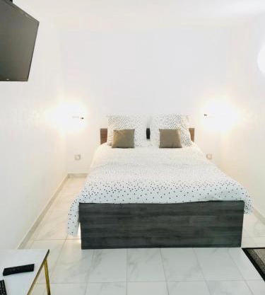 Agréable studio à proximité de Paris et Henri Mondor