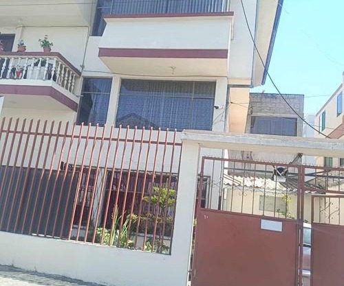 Agradable minidepartamento central en Ambato, para una a seis personas