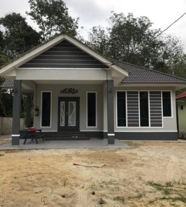 AINUL HOMESTAY