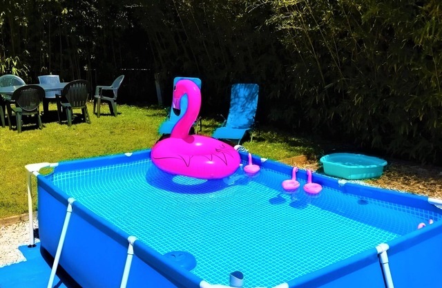 Air-conditioned villa sleeps 10 4 bedrooms 2 bathrooms swimming pool 3m X 2m X 0,75m