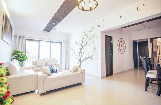 Airport Ready Suite - 3 Bedroom - Santacruz East
