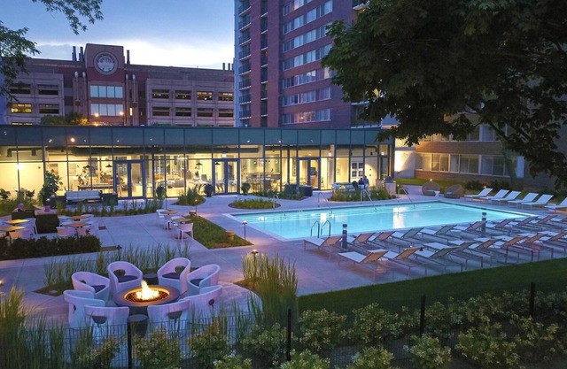 Airy Medical District 1BR w/W/D, Roof & Gym, nr Hospitals, by Blueground