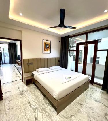 Aishwarya Apartment