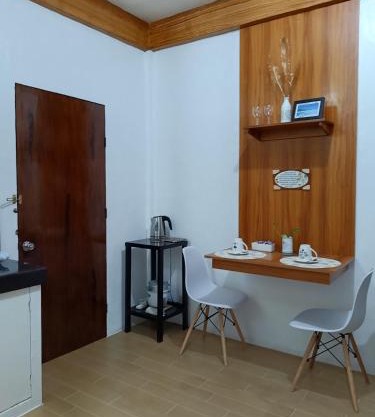 AJ Transient House