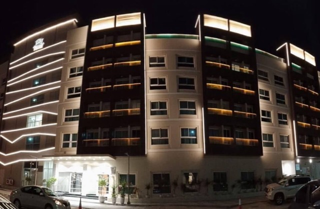 Al Manzil Residence & Suites