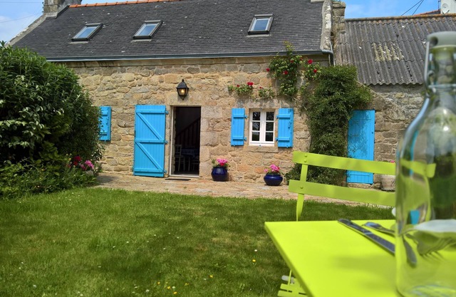 ALBATROS HOUSE - Typical charming Breton penty, walking distance to the beach