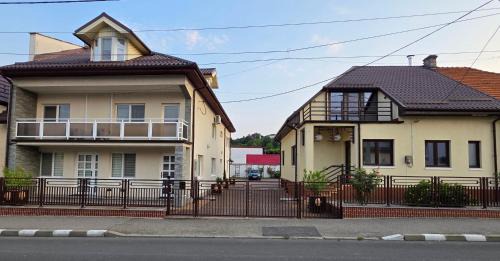 ALDOLA Inn