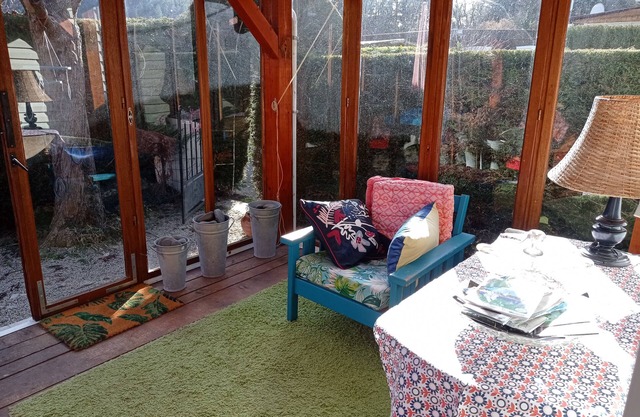 All-season mobile home (insulation/heating)