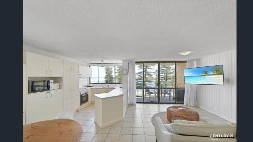 Allamanda Place Unit 11