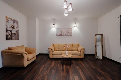 AllEia rooms