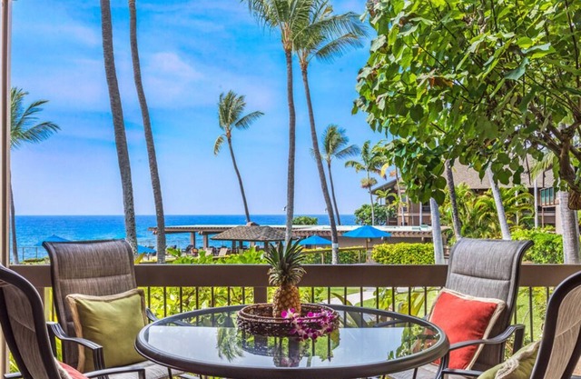 Aloha Condos, Kanaloa at Kona, Condo 2602, Oceanfront, AC