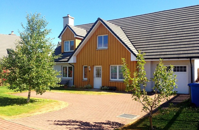 Alpine Style House - Aviemore - In The Heart Of The Cairngorms National Park.