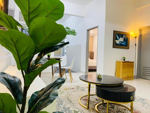 Alyn Home Kluang VI Netflix Coway